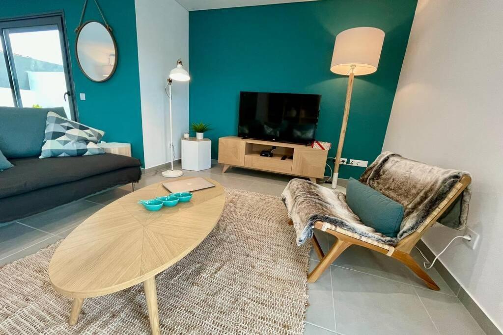New And Modern 3 Bedroom With Private Heated Pool Near Nazare Sao Martinho do Porto