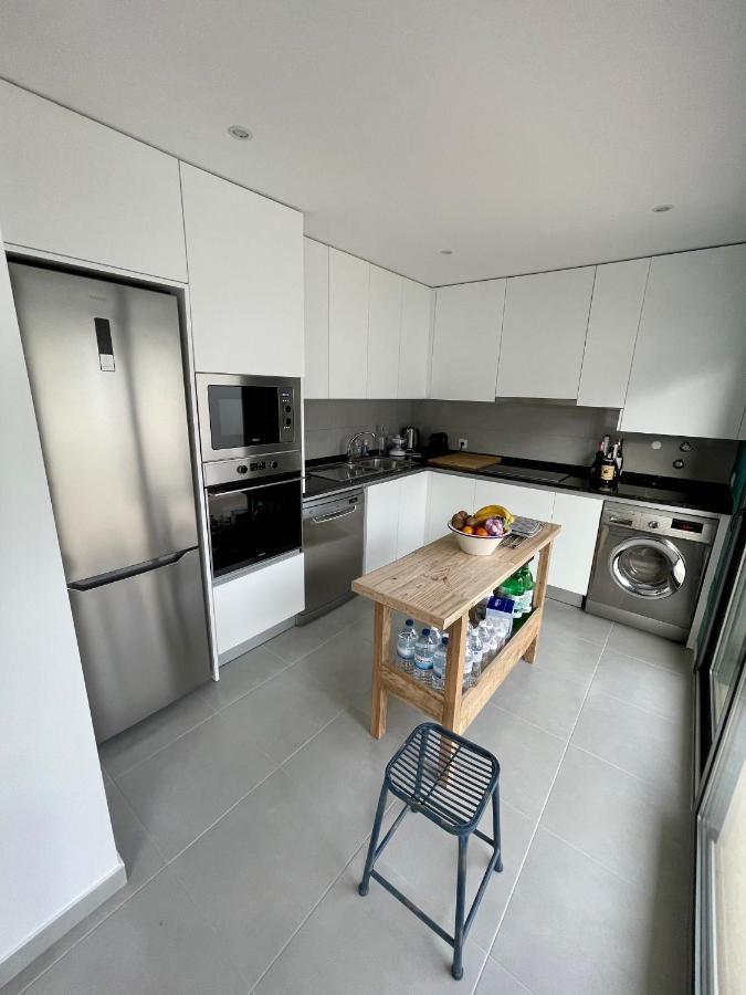 New And Modern 3 Bedroom With Private Heated Pool Near Nazare Sao Martinho do Porto