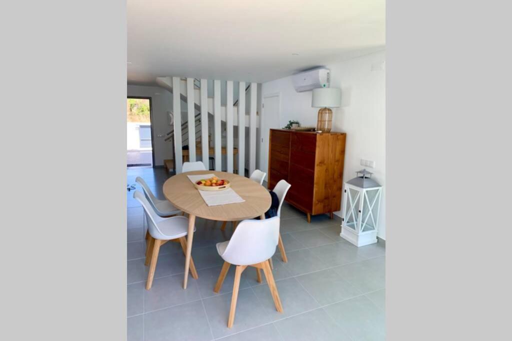New And Modern 3 Bedroom With Private Heated Pool Near Nazare Villa Sao Martinho do Porto