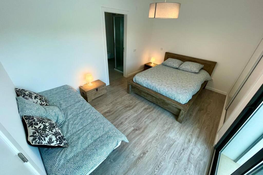 New And Modern 3 Bedroom With Private Heated Pool Near Nazare *