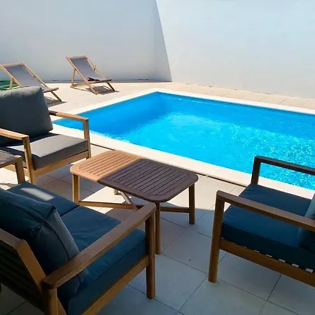 New And Modern 3 Bedroom Villa With Private Heated Pool Near Nazare Sao Martinho do Porto Exterior photo