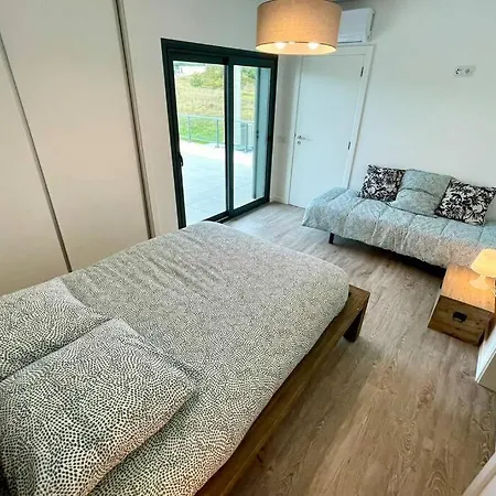 New And Modern 3 Bedroom Villa With Private Heated Pool Near Nazare Sao Martinho do Porto Exterior photo