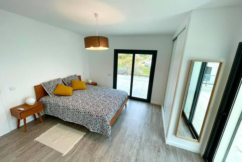 New&modern 3 Bedroom With Private Heated Pool Near Nazaré